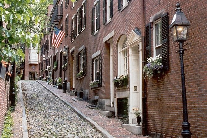 Boston Heritage Elite Tour: Private Guided & Chauffeur Tour